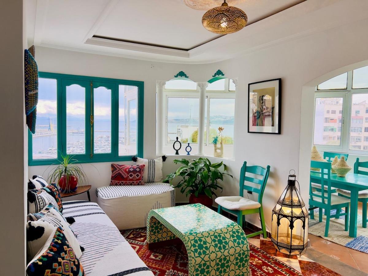 Luxury Marina-view Pent-house *